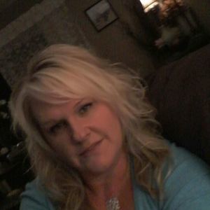 Meet your Posher, Candice